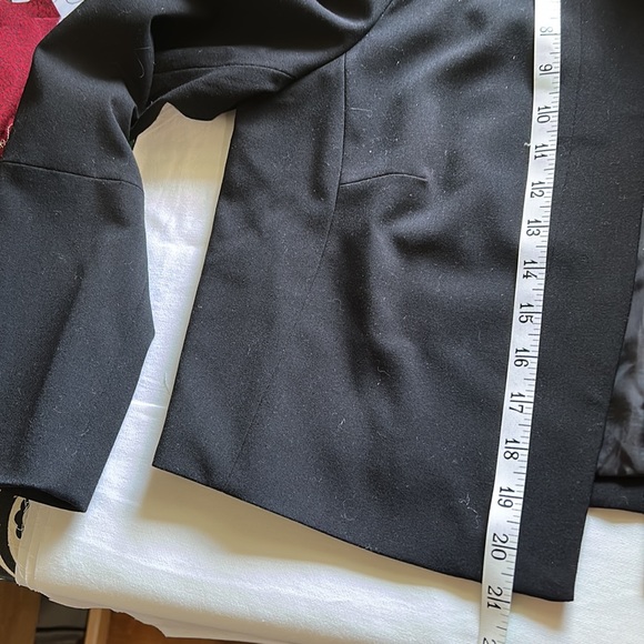 Jacket - Picture 9 of 11